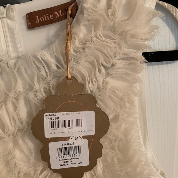 Cream and Red Skater Dress - Picture 2 of 3